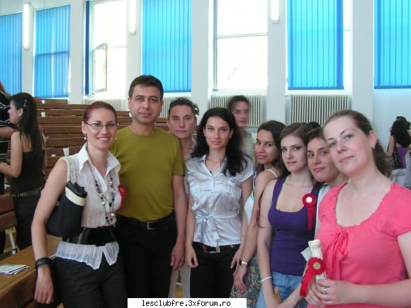 si momente de facultate poze...vor fi tot timpul nu?