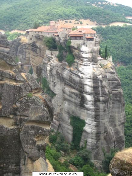 haai o meteora mai maricica, e pacat sa nun se vada in toata :zzz: poze...vor fi tot timpul nu?